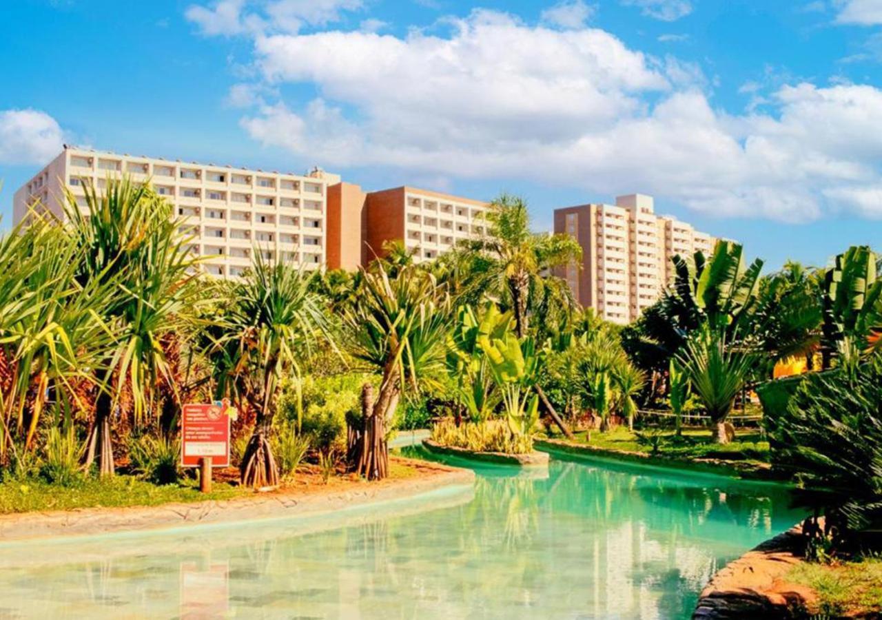 Hot Beach Resort Olímpia 外观 照片 The River at Sunway Putra